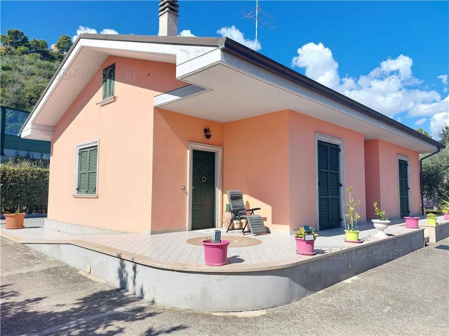 House in Fermo, Marche, Italy 4 - 12262704