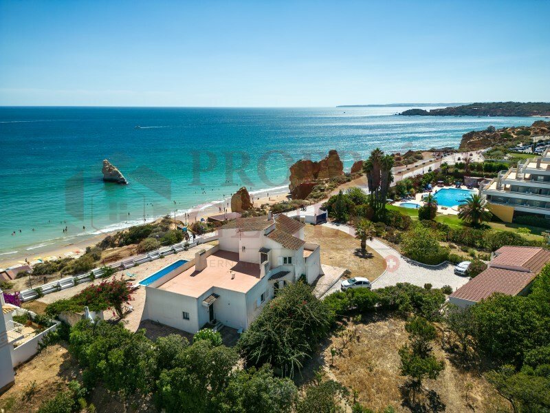 6 Bedroom Villa In Praia Da Rocha In Portimão In Portimão, Algarve