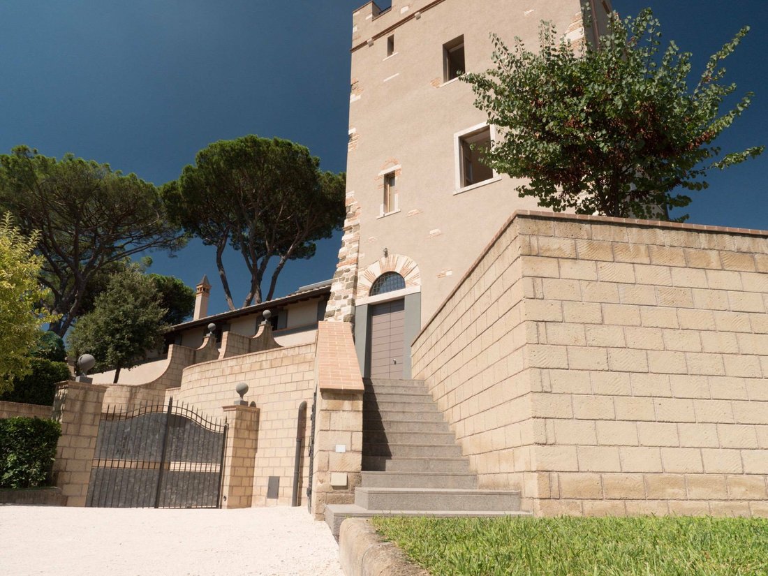 House in Rome, Lazio, Italy 1 - 11781947