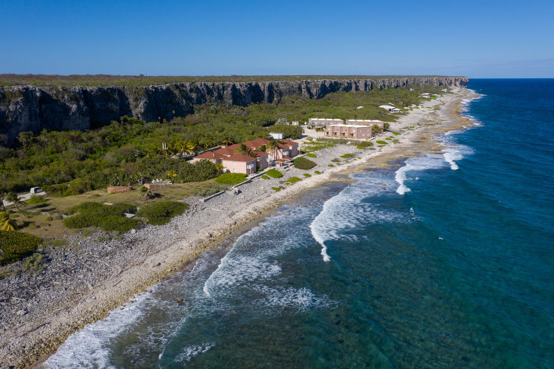 Land in Spot Bay, Sister Islands, Cayman Islands 1 - 12263916