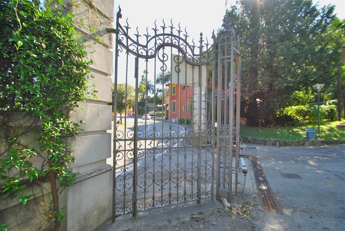 Rapallo Sea View Apartment Harbor Area In Rapallo, Liguria, Italy For