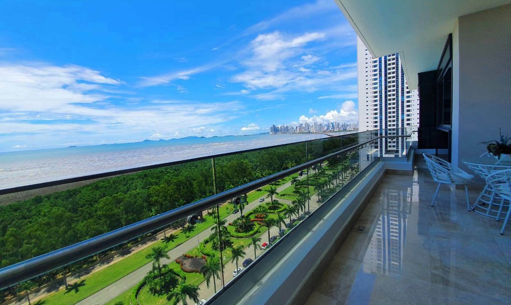 Luxury And Comfort, With The Best View In Costa In Panama City, Panama