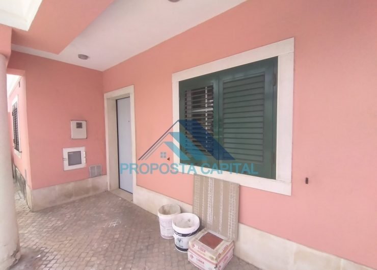 House in Rio de Mouro, Lisbon, Portugal 2 - 12264795