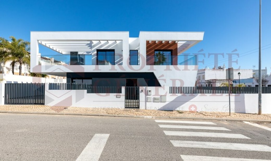 House T3 Of Recent Construction In Olhão In Olhão, Algarve, Portugal