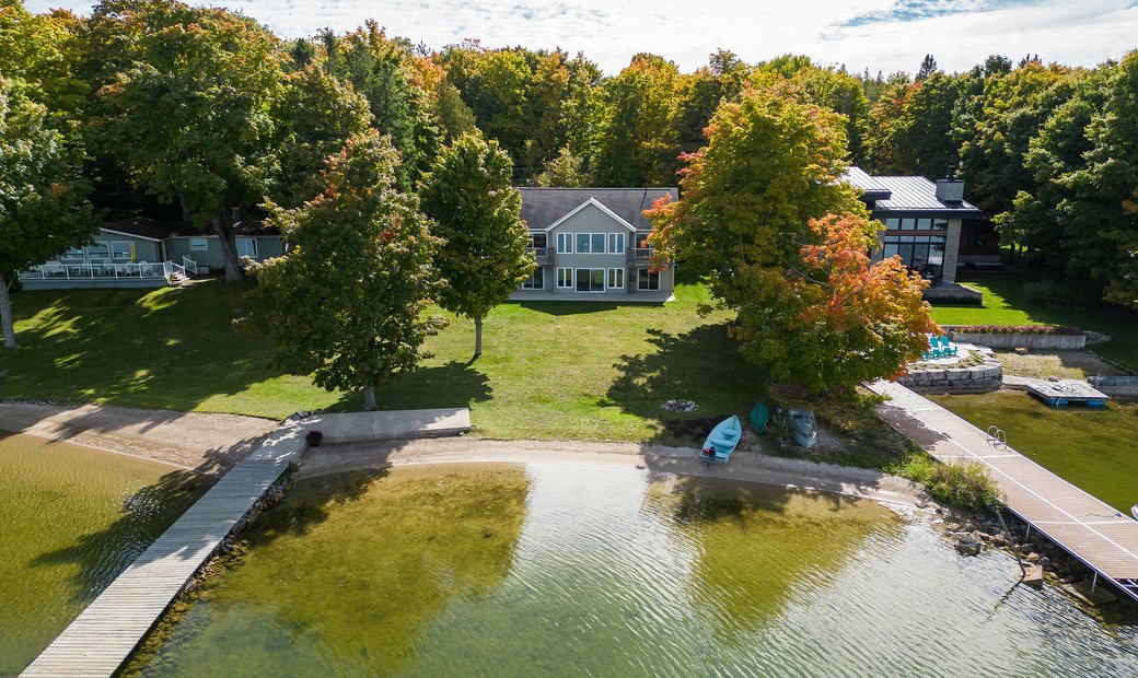 Eugenia Lake Custom Home In Flesherton, Ontario, Canada For Sale (12264492)