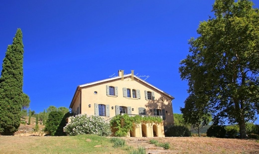 Villa Jacque In Saint Tropez, Provence Alpes Côte D'azur, France For