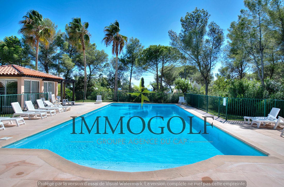 Appartement Saint Raphael In Saint Raphaël, Provence Alpes Côte D'azur