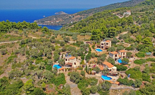 Villa in Alonnisos, Thessaly and Central Greece, Greece 1