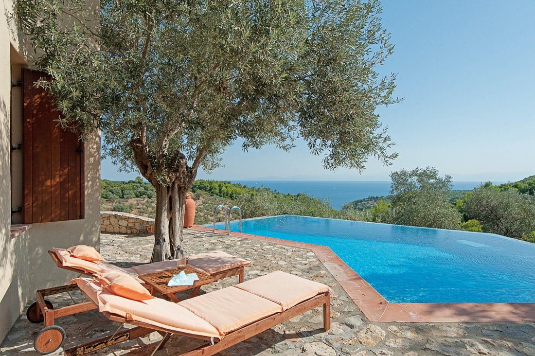 Villa in Alonnisos, Thessaly and Central Greece, Greece 5 - 12268810