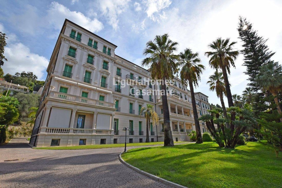 Apartment in Center, Ospedaletti, Liguria 3 - 12267702
