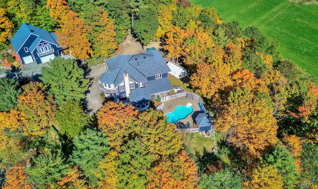 Papineauville, Outaouais In Papineauville, Quebec, Canada For Sale