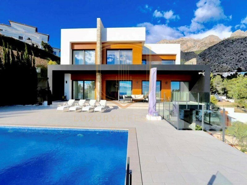 Villa 4 Bedrooms Sale Altea In Altea, Valencian Community, Spain For