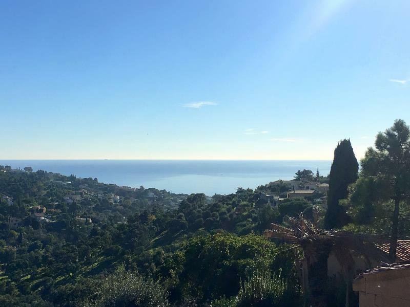 Land in Les Issambres, Roquebrune-sur-Argens, France 4 - 12270704