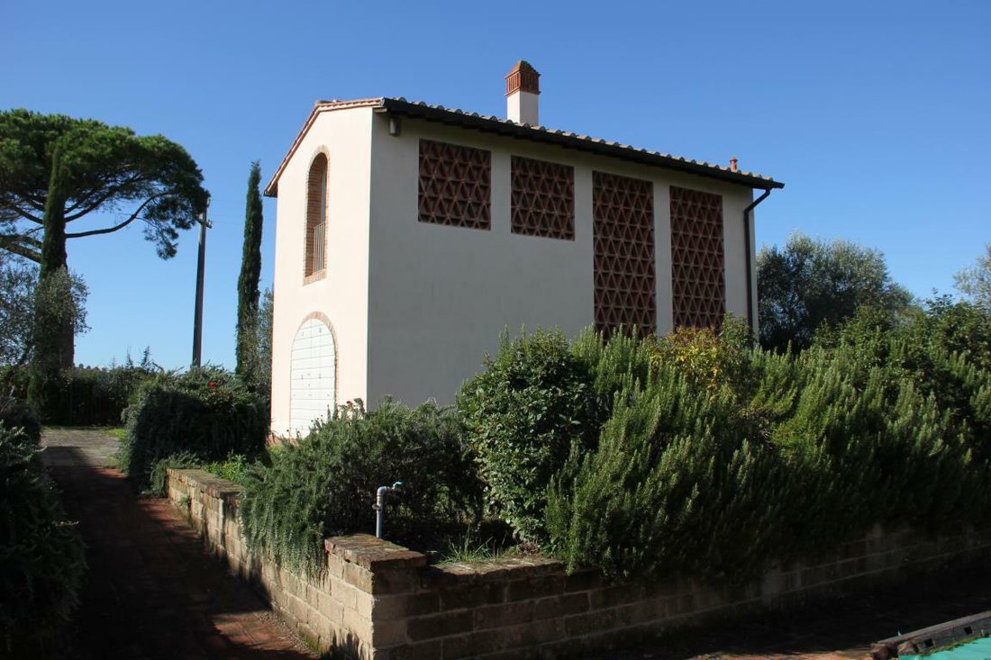 Country House in Palaia, Tuscany, Italy 4 - 12271446