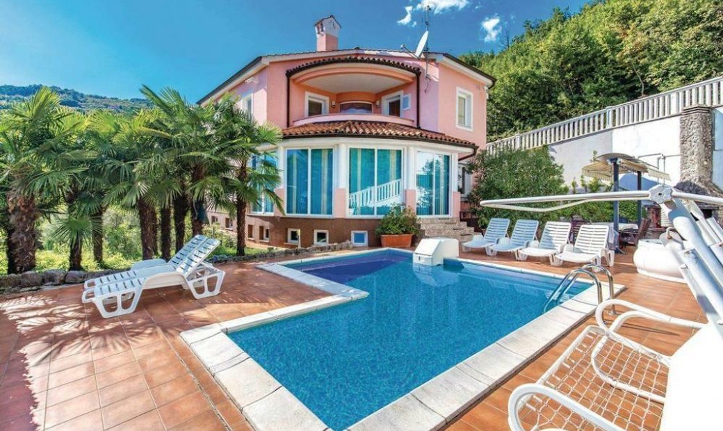 Villa For Sale In Opatija, In Opatija, Primorje Gorski Kotar County