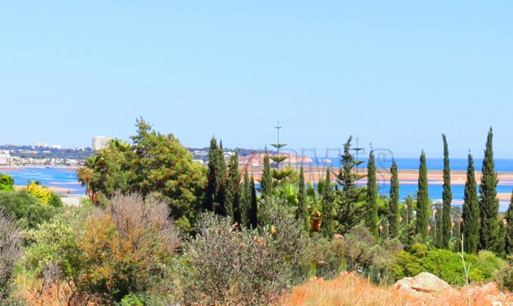 Building Plot With Sea View, In Vale Da Lama In Lagos, Algarve