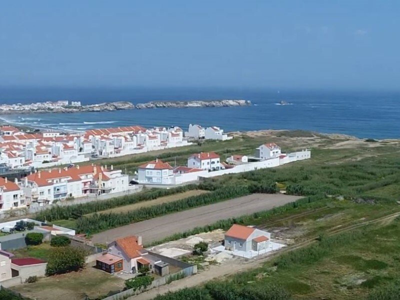 Urban Land Sea View With 8600 M2 To 16 In Ferrel, Leiria District