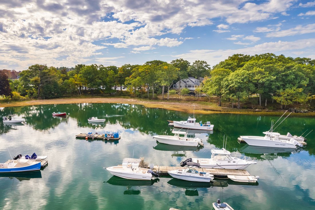 Waterfront Residence Privately Set In York Harbor In York, Maine