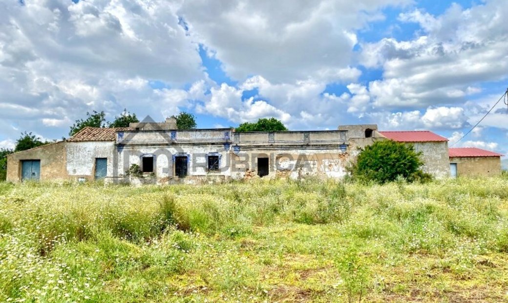 Land Of 83 Hectares For Construction With Sea View In Olhão, Algarve, Portugal For Sale (12275401)