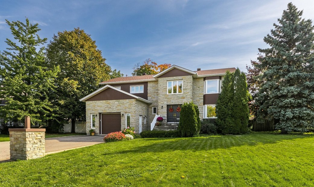 Léry, Montérégie In Léry, Quebec, Canada For Sale (12274217)