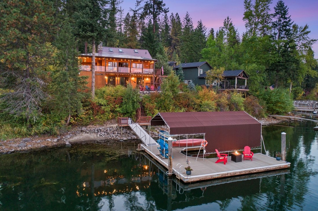 Quintessential Lake Cabin En Hayden, Idaho, Estados Unidos En Venta