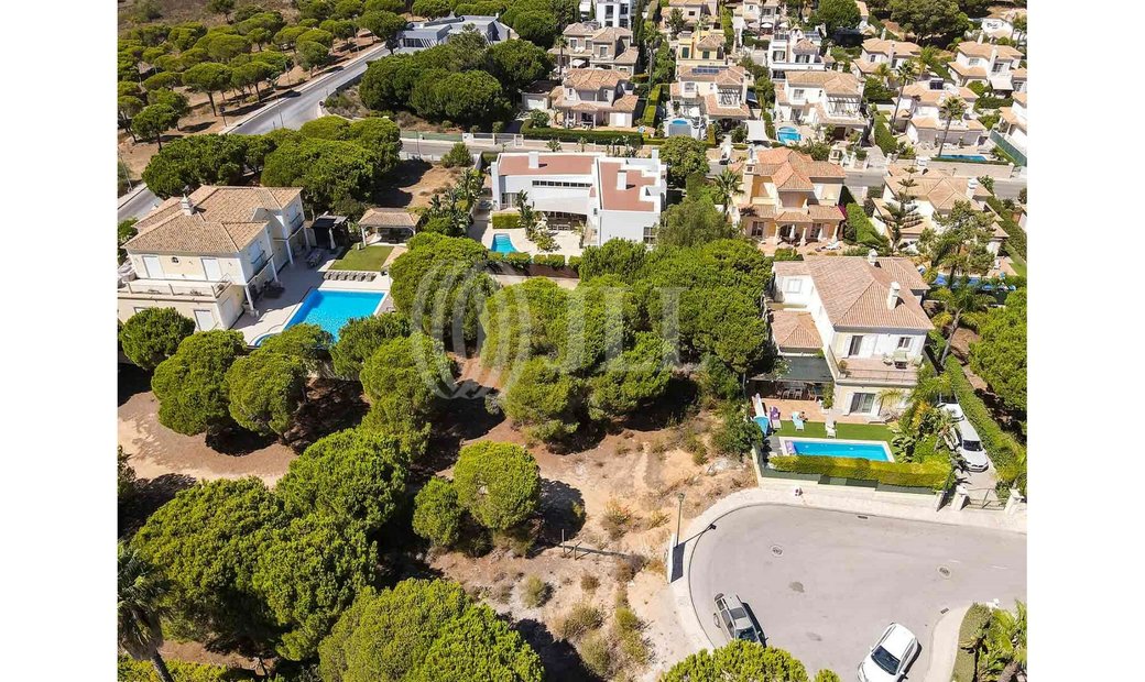 Land Sale Loulé In Almancil, Algarve, Portugal For Sale (12274002)