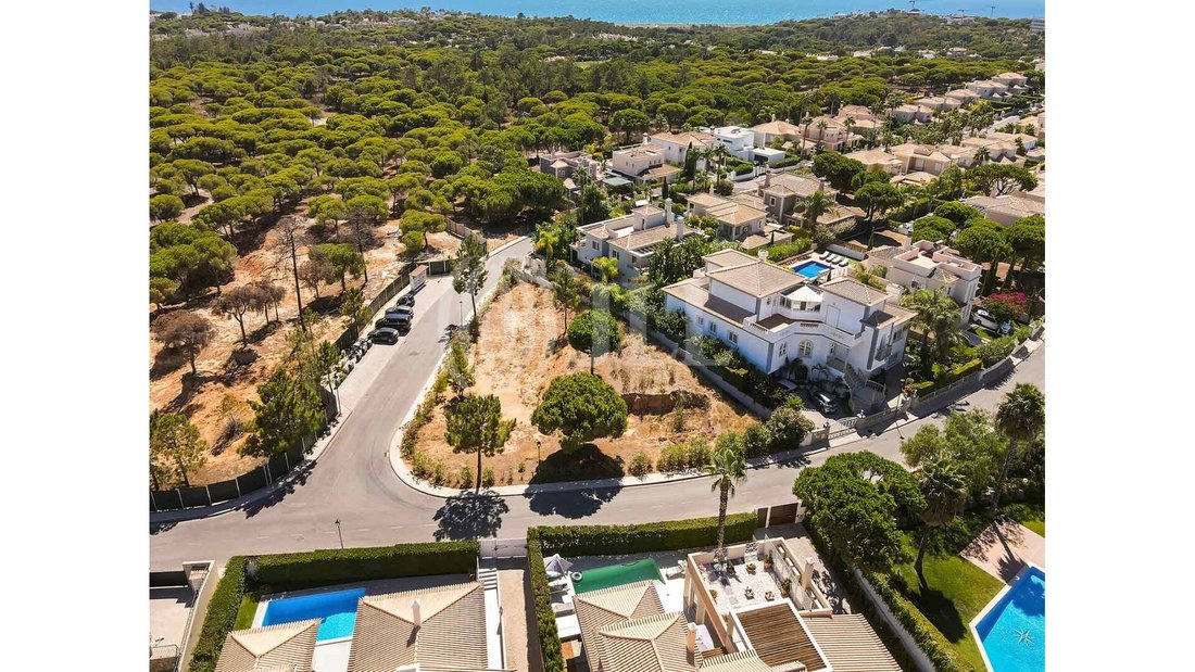 Land For Construction, In Varandas Do Lago, In Almancil, Algarve