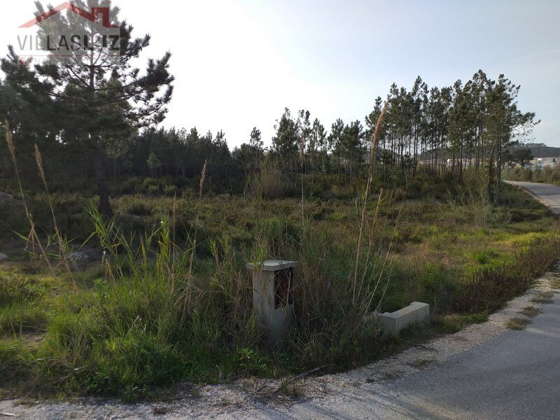Land With A Project For 36 Units In Salir Do Porto, Leiria District
