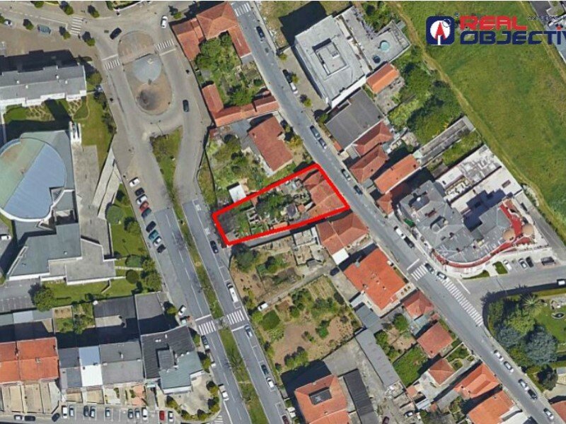Land for sale in Maia, Portugal — €545,925
