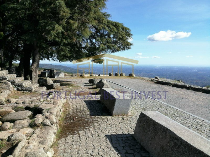 Land for sale in Monchique, Portugal — €850,000