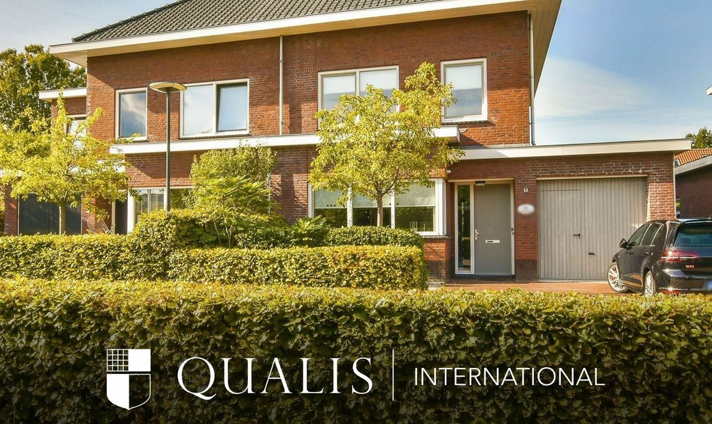 Spacious Semi Detached House With In Sassenheim, South Holland
