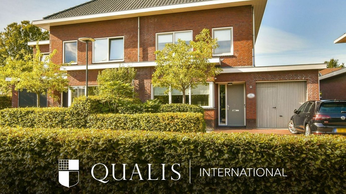 Spacious Semi Detached House With In Sassenheim, South Holland, Netherlands For Sale (12277933)