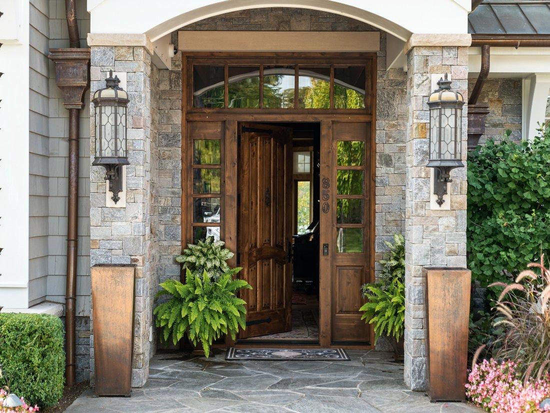 Stunning Walloon Lake Estate In Petoskey, Michigan, United States For Sale (12279135)