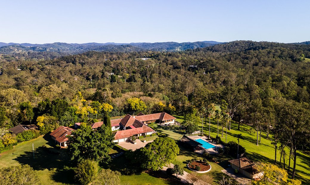 Exclusive 2.92 Hectare Estate In Kenmore Hills, Queensland, Australia