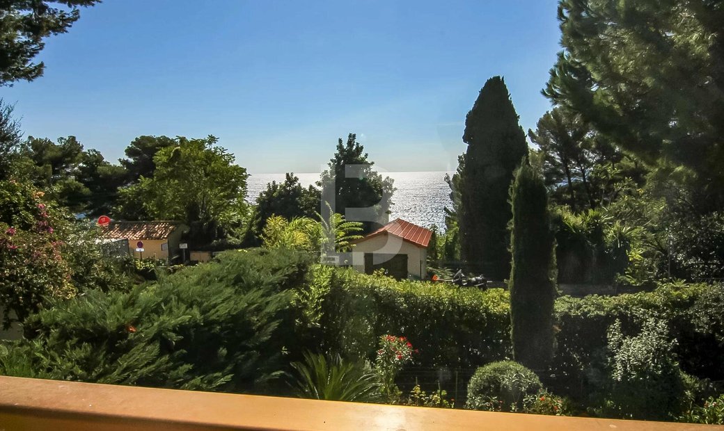 Exclusive ! Eze Seaside Apartment In èze, Provence Alpes Côte D'azur