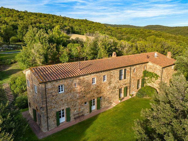 Luxury farm ranches for sale in Riparbella, Tuscany, Italy | JamesEdition