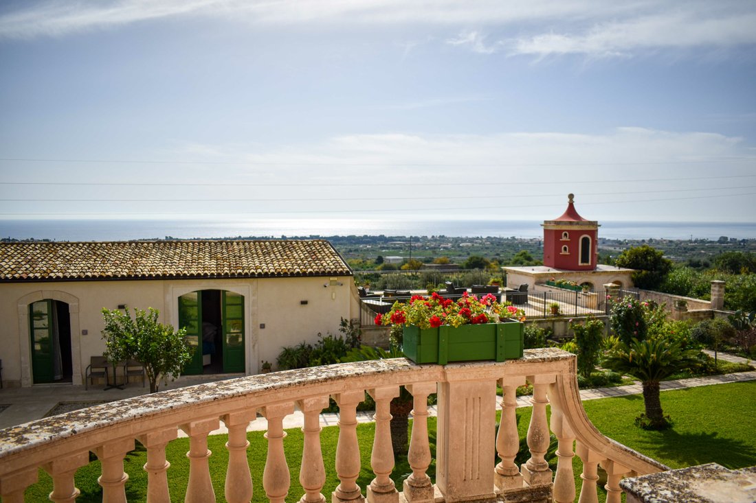 La Voliera Hsh 997 2021 In Avola, Sicily, Italy For Sale (12050931)