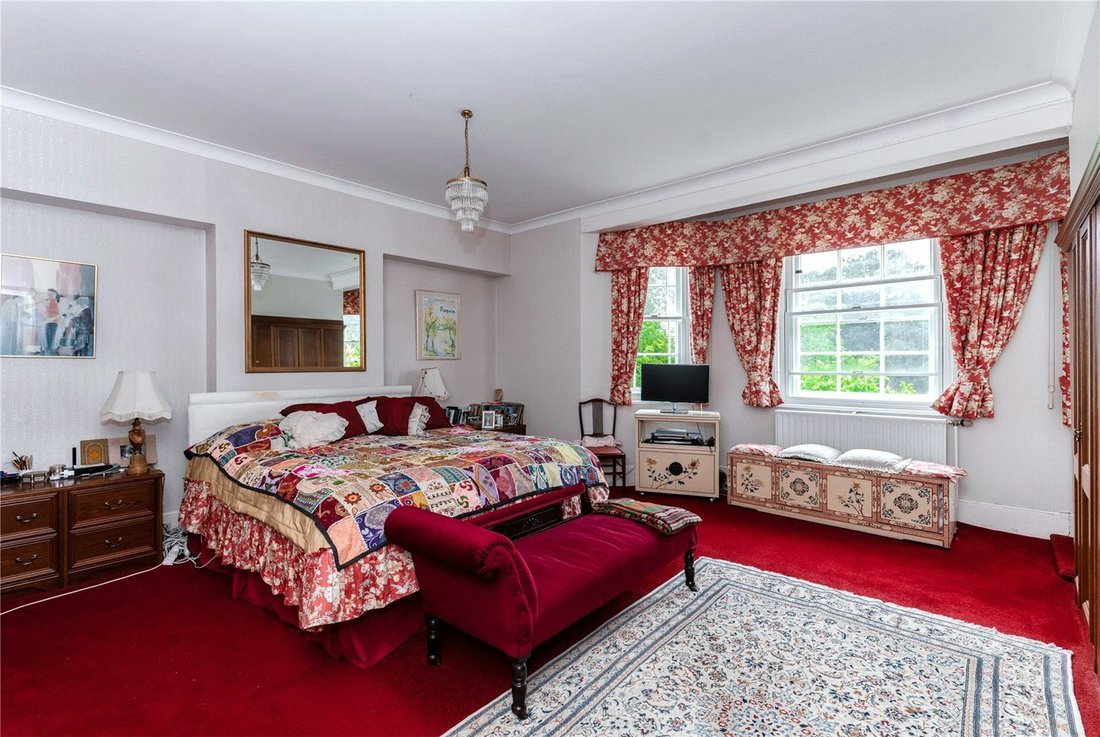 Glebe House In Stisted, England, United Kingdom For Sale (12256881)