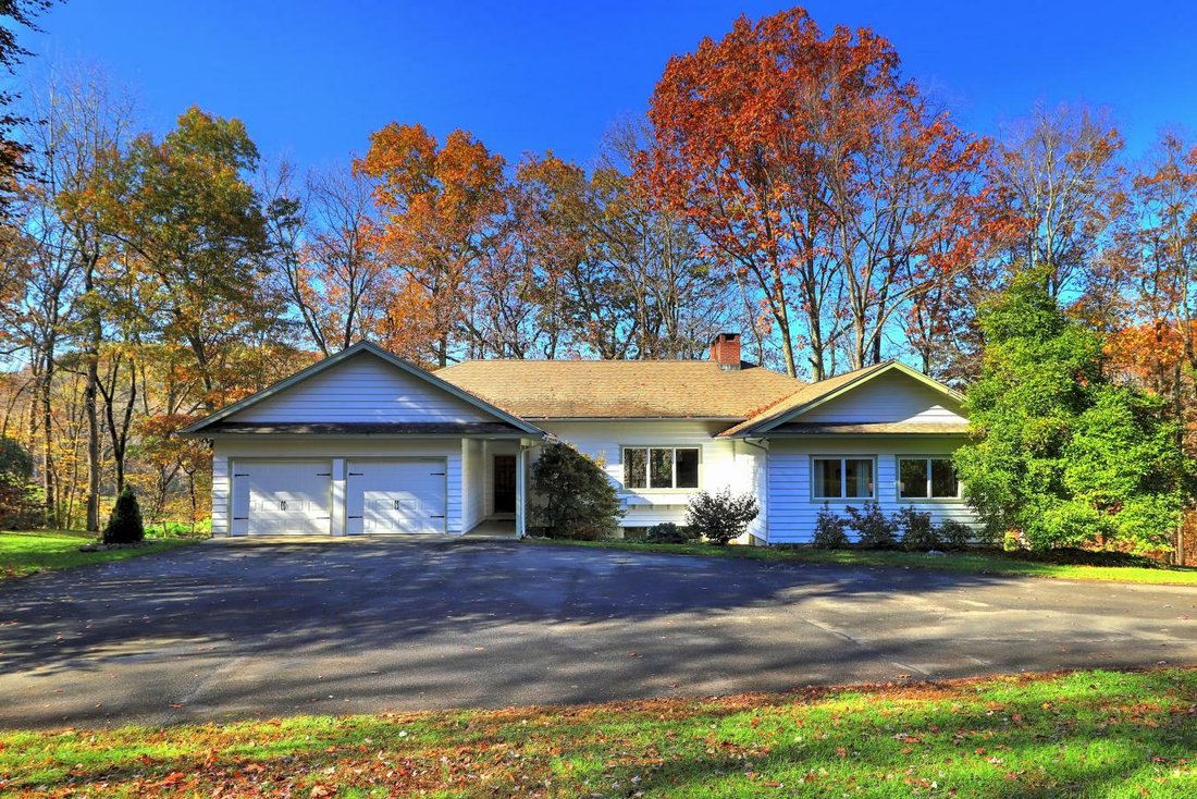 37 Chalburn Road In Redding, Connecticut, United States For Sale (12285175)