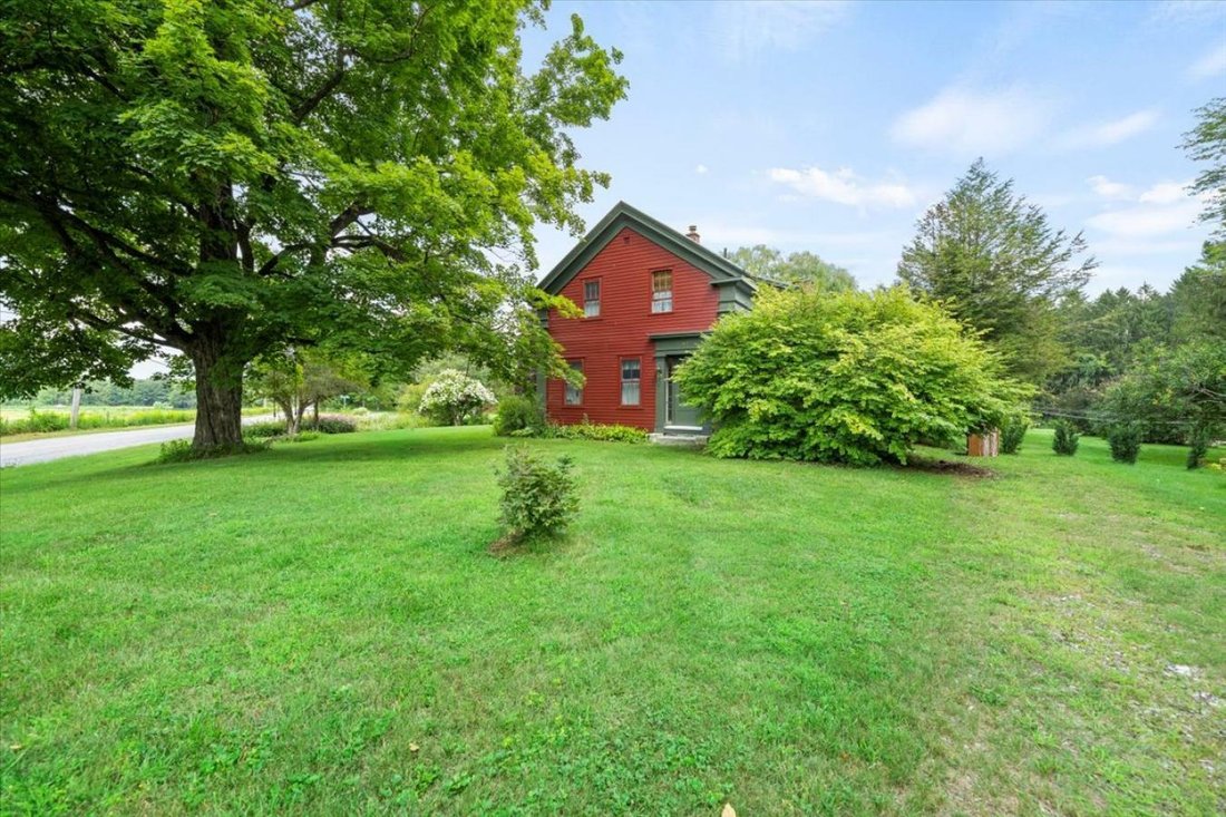 192 Old Depot Road In Shaftsbury, Vermont, United States For Sale