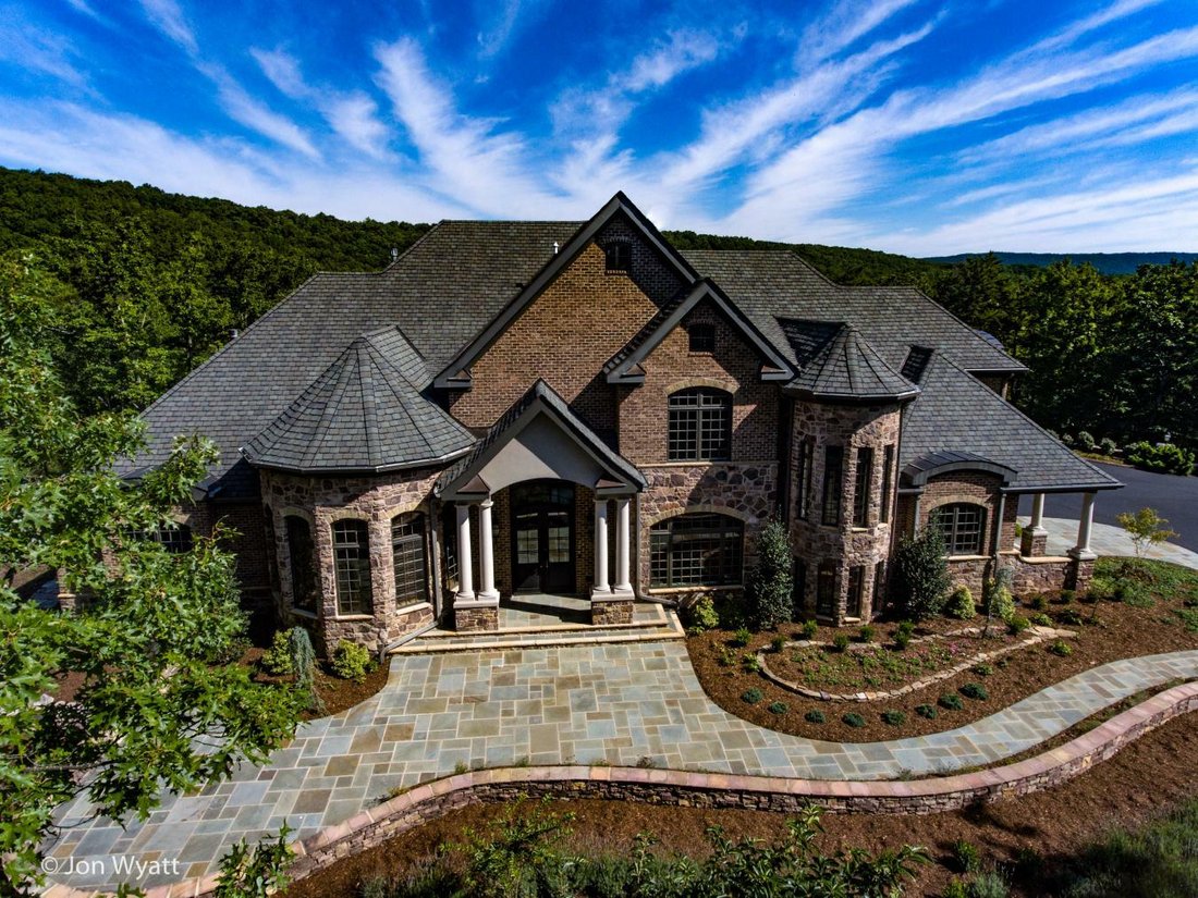 4255 Fortress Drive In Blacksburg, Virginia, United States For Sale (12285333)