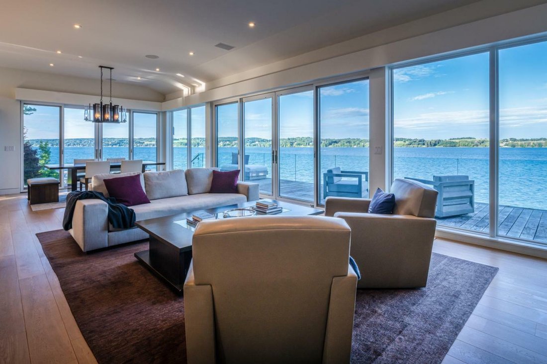 Modern Waterfront Living In Skaneateles, New York, United States For