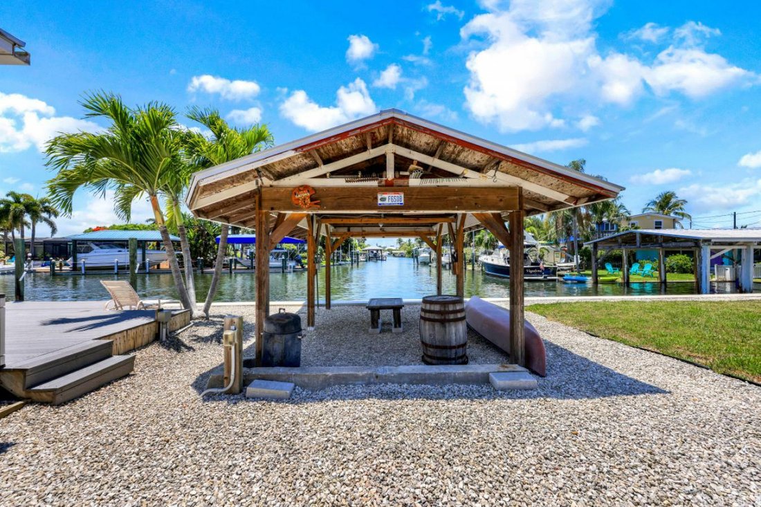 Boater And Fisherman's Dream Haven In Saint James City, Florida, United