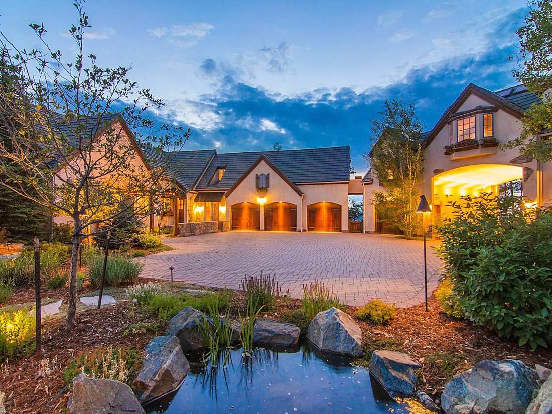 Exquisite Custom Built Chalet With In Sedalia, Colorado, United States