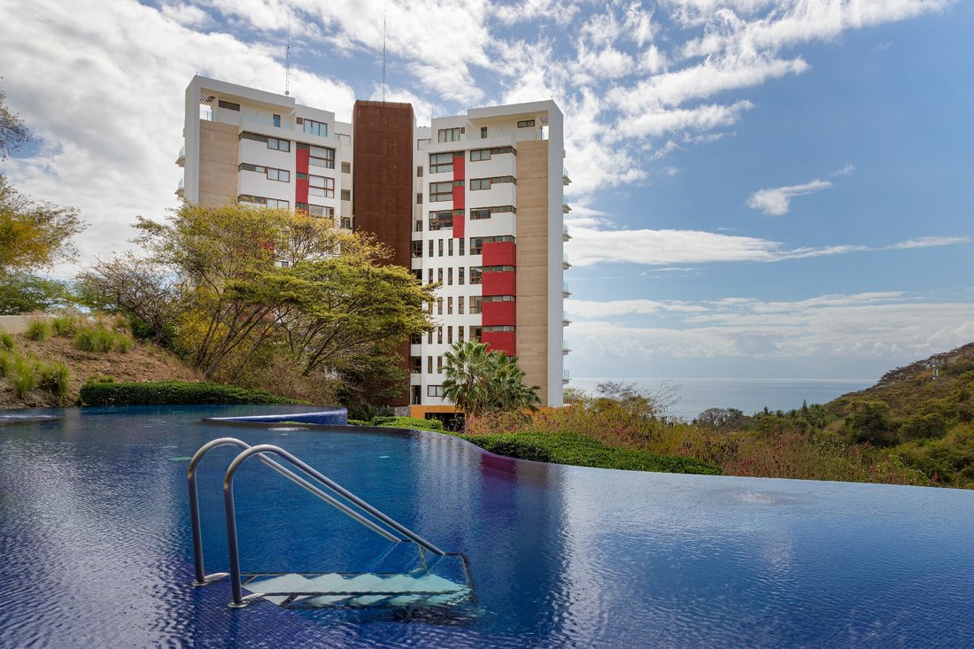 Exclusive Apartment For Sale In La In La Cruz De Huanacaxtle, Nayarit