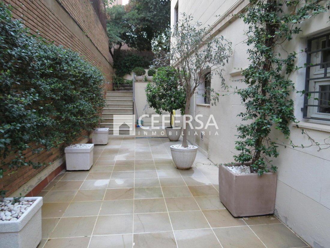 Villa in Sarrià-Sant Gervasi, Barcelona, Spain 3 - 10927061