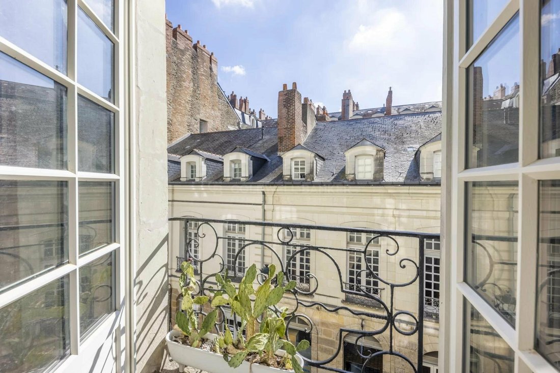 Nantes Apartment In Nantes, Pays De La Loire, France For Sale (12289443)
