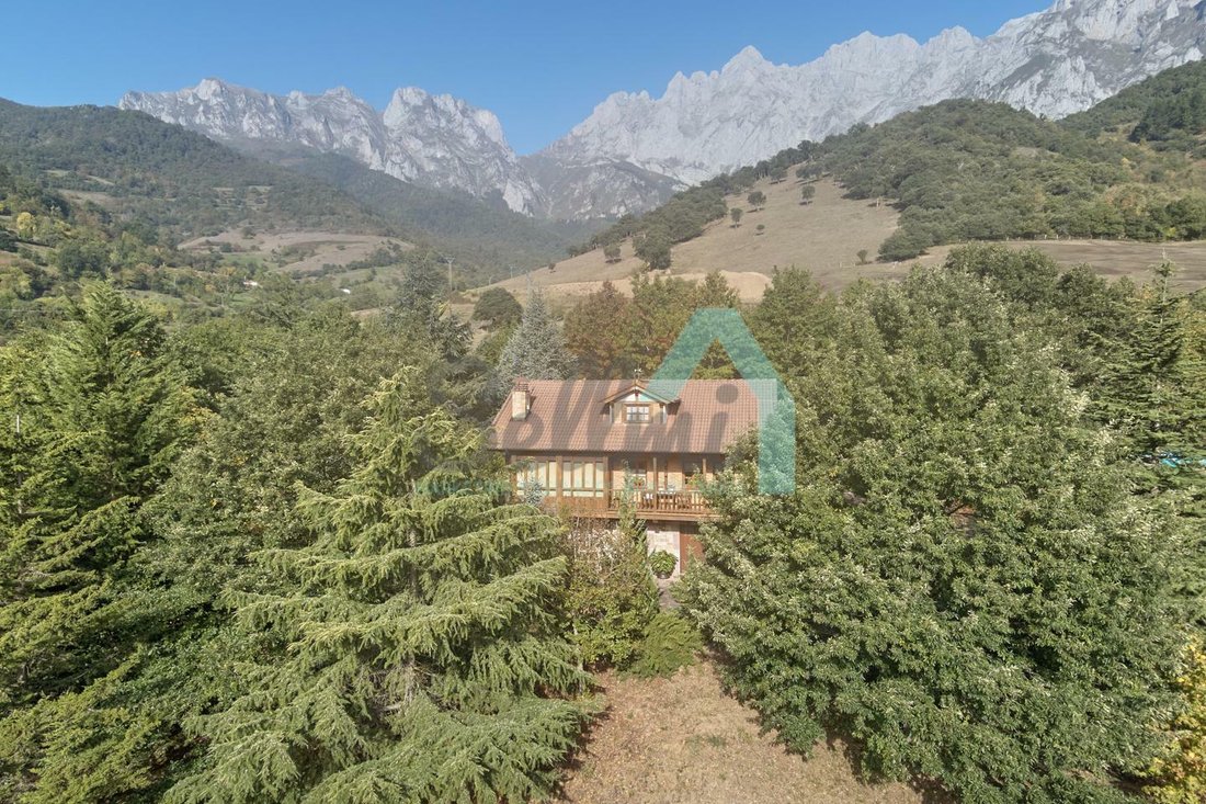 Villa in Camaleno, Cantabria, Spain 2 - 12287210