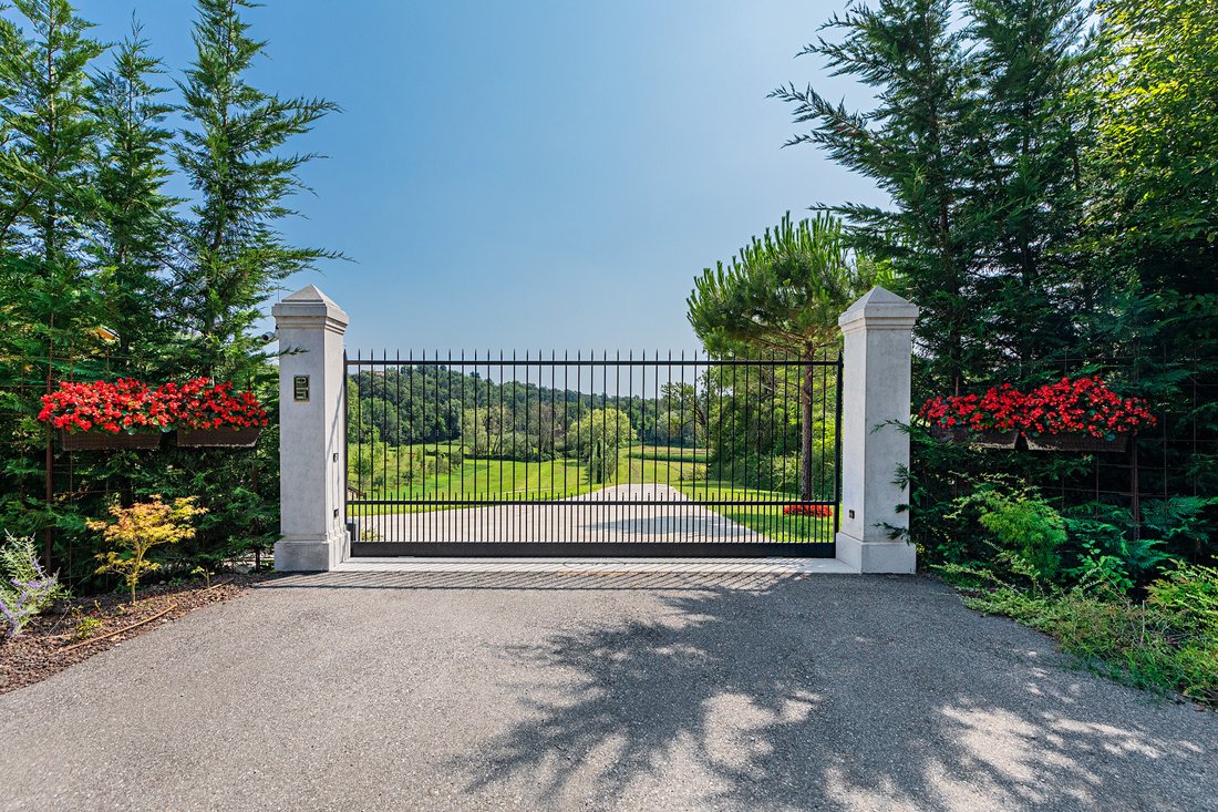 Villa in Soiano del Lago, Lombardy, Italy 4 - 12296457