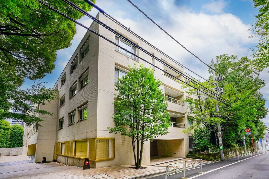 The Westminster Nampeidai In Shibuya City, Tokyo, Japan For Sale (12293216)